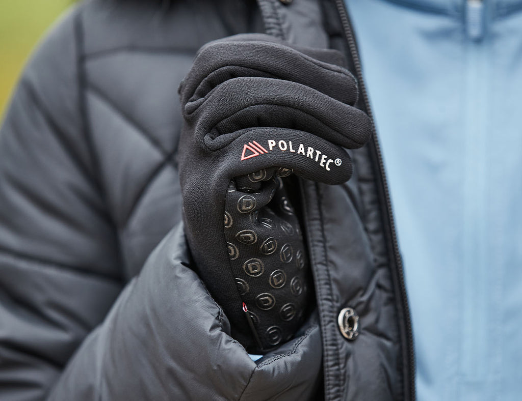 1022304000-BLACK_DB-Polartec-Gloves-Detail_Image_Null_Hero.jpg