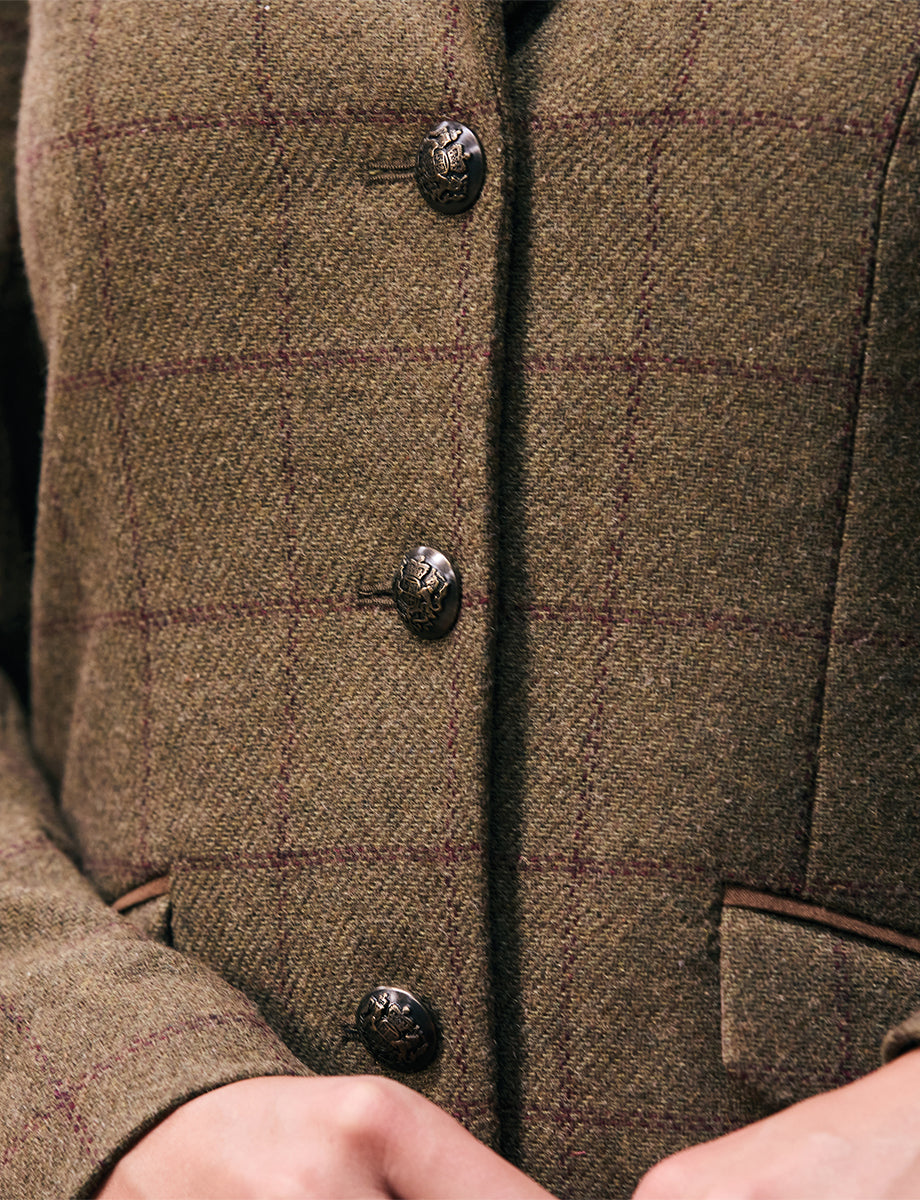 1001765000-BROWN-DB-Albany-Tweed-Tailored-Jacket-Lifestyle3_Image_Null_Hero.jpg
